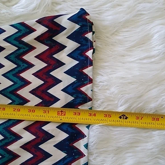 Speechless Chevron Cutout Shift Dress - Juniors XL - Picture 15 of 16